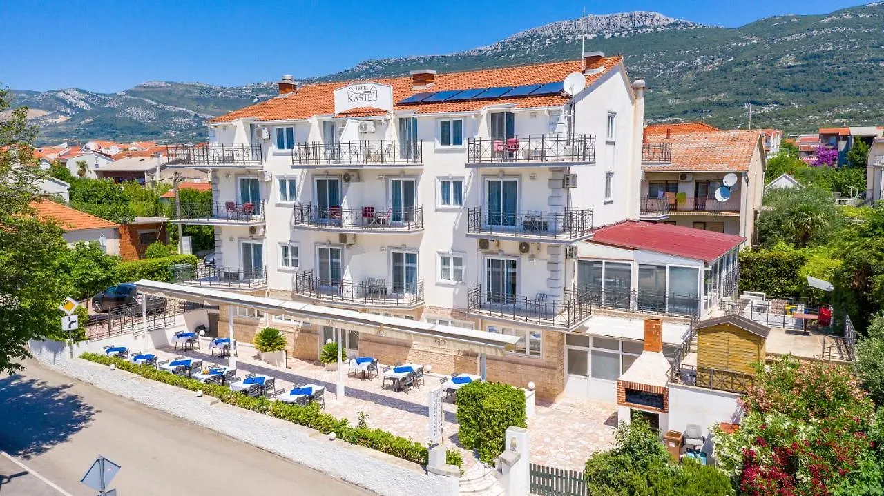 Hotel Aqua - Guest Rooms & Suites Kaštela 3*,