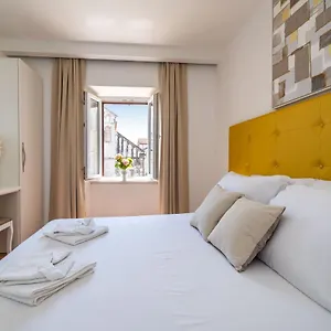 Bed & Breakfast Luxury Old Town
